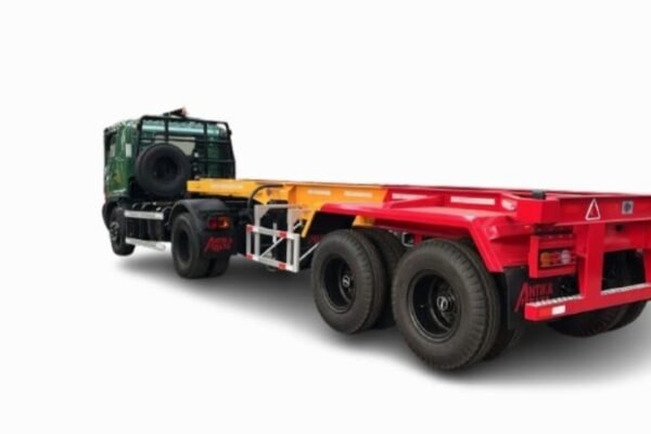 Semi Trailer